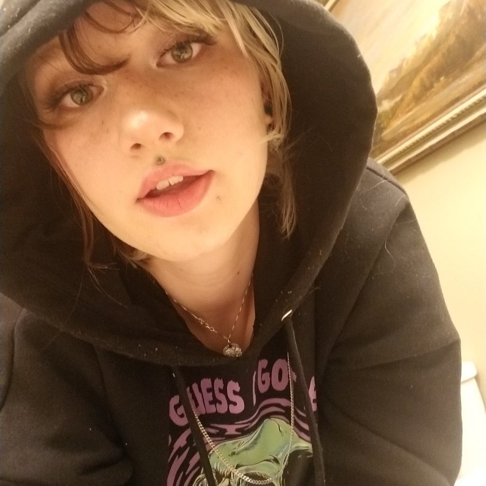 Meet your Posher, Sly